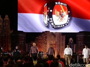 Saling Salip Elektabilitas 3 Pasang Cagub DKI di Tiga Survei Saling Salip Elektabilitas 3 Pasang Cagub DKI di Tiga Survei