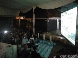 Begini Suasana Nobar Bareng Debat Cagub DKI di Rumah Lembang