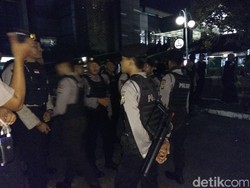 Ada Debat Pilgub, Begini Ketatnya Penjagaan di Luar Hotel Bidakara