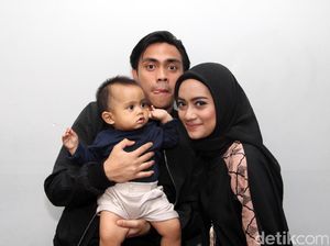 Ayudia Bing Slamet dan Ditto Sudah Tak Sabar Rilis Teman tapi Menikah Ayudia Bing Slamet dan Ditto Sudah Tak Sabar Rilis Teman tapi Menikah