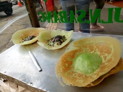 Renyah Manis Kue Ape Beraroma Wangi Pandan