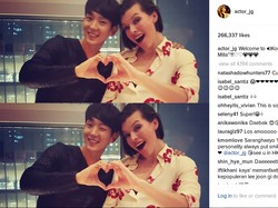 Lee Jun Ki Sambut Hangat Milla Jovovich di Korea Selatan