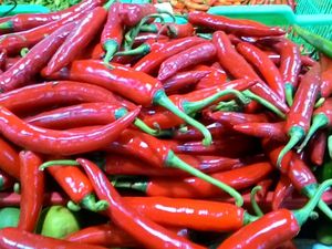 Jelang Lebaran, Harga Cabai Merah Capai Rp 80.000/Kg
