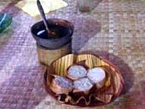Awali Akhir Pekan Dengan Nikmatnya Kopi Kawa Daun & Lamang Awali Akhir Pekan Dengan Nikmatnya Kopi Kawa Daun & Lamang