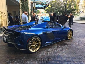 McLaren 675T Gunakan Pelek Emas