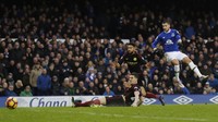 2. Kevin Antonio Joel Gislain Mirallas y Castillo - pemain Everton periode 2012–2019. Nama lengkapnya berjumlah 40 huruf/46 karakter (termasuk spasi). Foto: Action Images via Reuters/Lee Smith