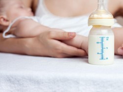 Apa yang Terjadi Jika Orang Dewasa Minum ASI Selama Seminggu?