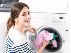 Penyebab Pakaian Masih Bau Meski Sudah Dicuci Berulang Kali