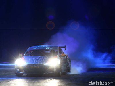 Mobil Listrik Balap GT