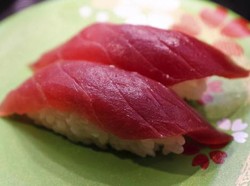 Pakar Biologi Kelautan Ini Sebut Sushi Merusak Lingkungan dan Kesehatan
