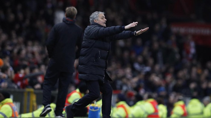 Mourinho Anggap Liverpool Cuma Bertahan, Benarkah Begitu?