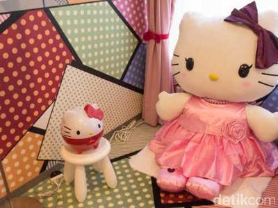 Menginap Bareng Hello Kitty di Tokyo