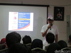 Sandi: OK OCE Kerja Sama dengan Lembaga Keuangan Bukan APBD