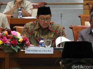 Rapat di DPR, Menag dan Menkes Paparkan Evaluasi Haji 2016 Rapat di DPR, Menag dan Menkes Paparkan Evaluasi Haji 2016
