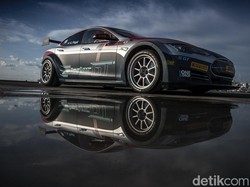 Mobil Listrik Balap GT