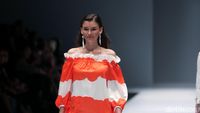 Foto: Koleksi JII by Gloria Agatha di Jakarta Fashion Week 2017