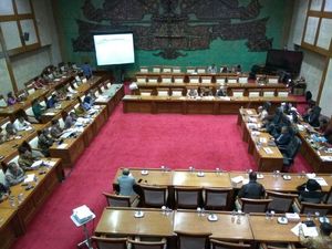 DPR Panggil Dirjen Pajak, Evaluasi Setoran 2016 DPR Panggil Dirjen Pajak, Evaluasi Setoran 2016