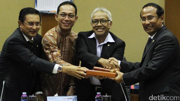 Satya Widya Yudha Gantikan Fadel Muhammad