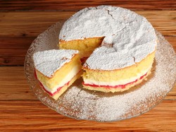 8 Bahan Makanan Ini Bisa Jadi Pengganti Telur untuk Membuat Kue (1)