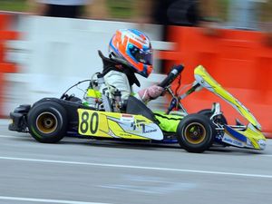 Pegokart Aditya Wibowo Menangi Invitational Rotax Max Pegokart Aditya Wibowo Menangi Invitational Rotax Max