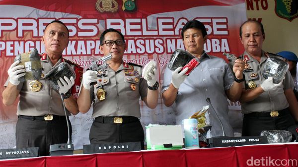 Polisi Gulung Bandar Narkoba Jaringan Malaysia