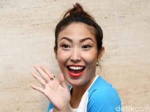Ayu Dewi Merasa Hamil Anak Kedua Lebih Berat