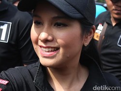 Antara Sindiran dan Sapaan Istri AHY ke RK soal UU Cipta Kerja
