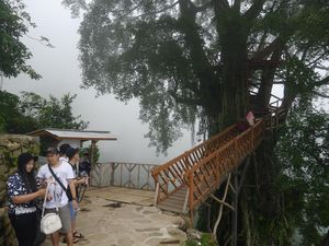 Ini Foto-foto Curug Ciherang Bogor, Ada 6 Hal Bisa Dilakuin di Sini Ini Foto-foto Curug Ciherang Bogor, Ada 6 Hal Bisa Dilakuin di Sini