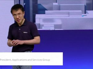 Pembunuh Google Bajak Karyawan Andalan Microsoft Pembunuh Google Bajak Karyawan Andalan Microsoft