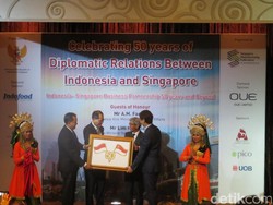 Ratusan Pengusaha Hadiri Peringatan 50 Tahun Kerja Sama RI-Singapura