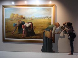 Berfoto 3 Dimensi Asyik di 3D Art Museum Pattaya, Thailand