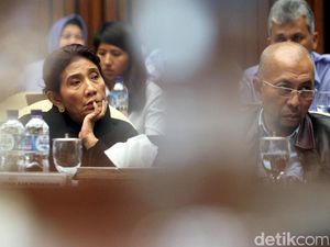 Menteri Susi Raker dengan Komisi IV Menteri Susi Raker dengan Komisi IV