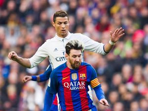 Ronaldo Hebat karena Latihan Keras, Messi Memang Genius