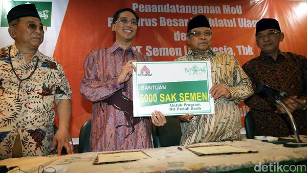 Semen Indonesia Berikan 5000 Sak Semen untuk NU Peduli Aceh