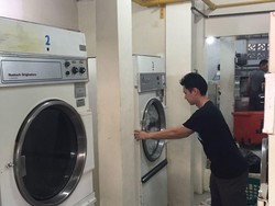 Usaha Laundry di Batam Ini Hemat 50% Pakai Gas Bumi PGN