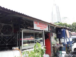 Jerit Pedagang di Lapo Senayan yang akan Pindah Lokasi