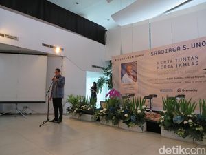 Ingin Beri Inspirasi, Sandiaga Luncurkan Buku Kisah Menuju Sukses