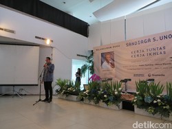 Ingin Beri Inspirasi, Sandiaga Luncurkan Buku Kisah Menuju Sukses