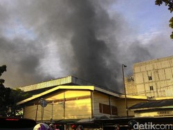 Kebakaran di Pasar Senen, Arus Lalu Lintas Macet