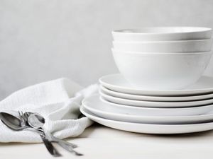 Studi Ungkap Corona Bisa Bertahan di Alat Makan Stainless dan Plastik Studi Ungkap Corona Bisa Bertahan di Alat Makan Stainless dan Plastik