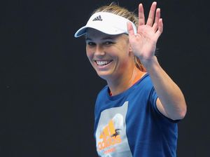 Wozniacki yang Makin Sip Setelah Didampingi Fisioterapi Wozniacki yang Makin Sip Setelah Didampingi Fisioterapi