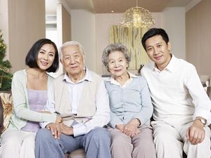 Tanda-tanda Orangtua Kekasih Merestuimu