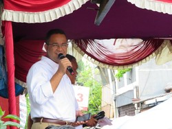 Masih Ada yang Sulit Biayai Sekolah, Anies: DKI Harus Izinkan KIP