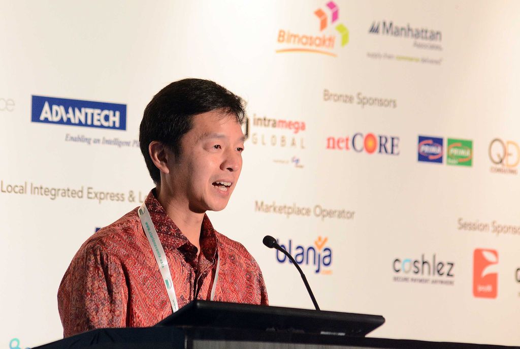 BCA turut meramaikan pameran Internet Retailing Expo (IRX) Indonesia di Jakarta, Rabu (18/1/2017). Beragam kartu kredit dan debit produk BCA dipamerkan.