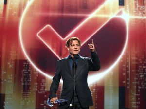 Tampak Kurus dan Pucat, Johnny Depp Sehat-sehat Saja