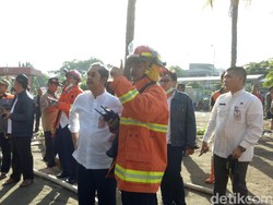 Kebakaran Pasar Senen, Wali Kota: Petugas Terus Upayakan Pemadaman