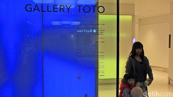 Mengagumi Galeri Toilet di Bandara Narita, Jepang
