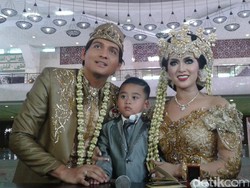 Lucky Hakim Resmi Nikahi Tiara Dewi