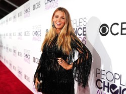 Blake Lively Depresi karena Google