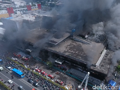 Begini Penampakan Kebakaran Pasar Senen Dari Ketinggian